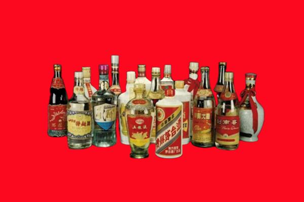 石河子回收十八老酒.jpg